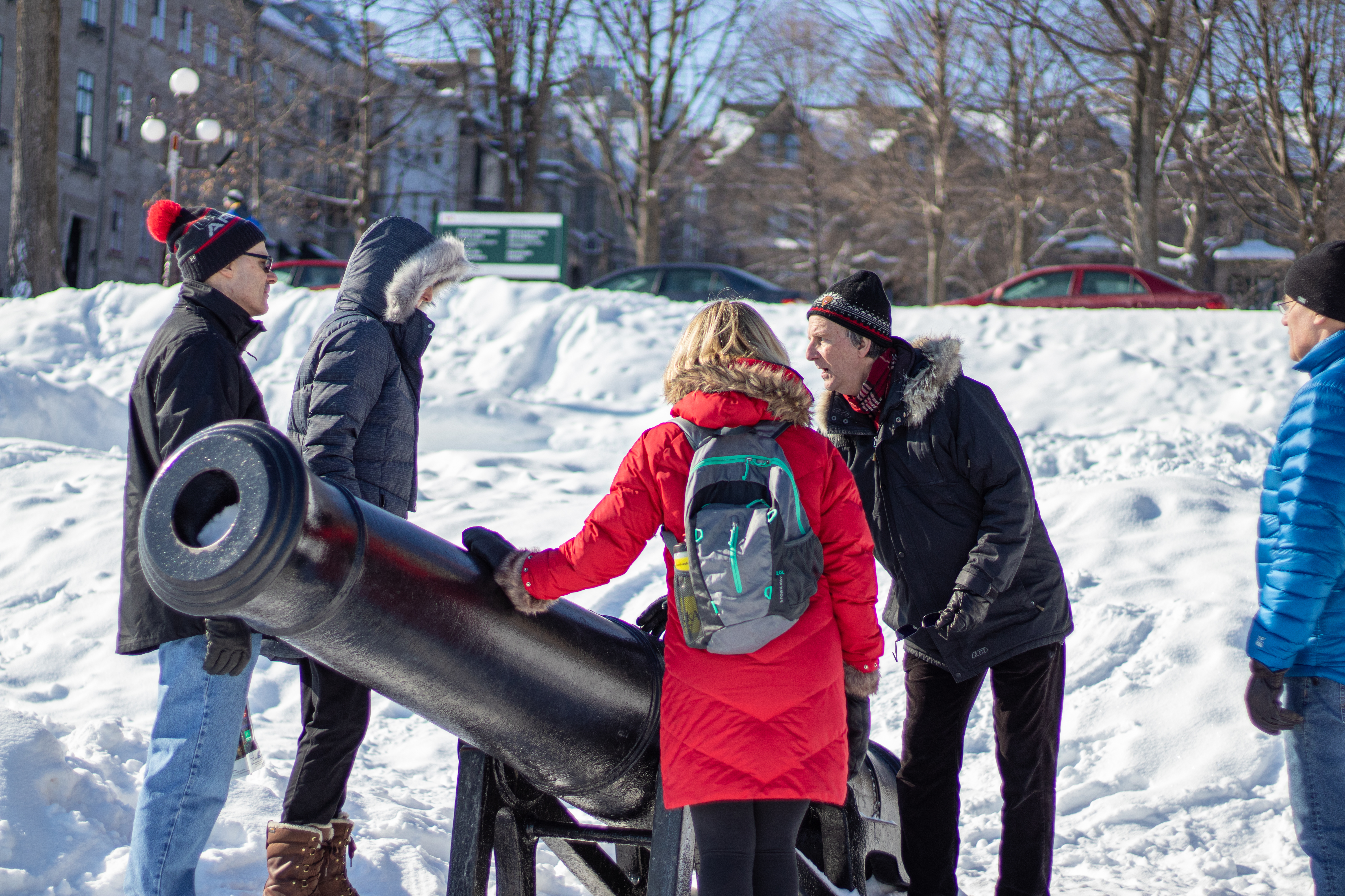 Terrasse Dufferin canons winter